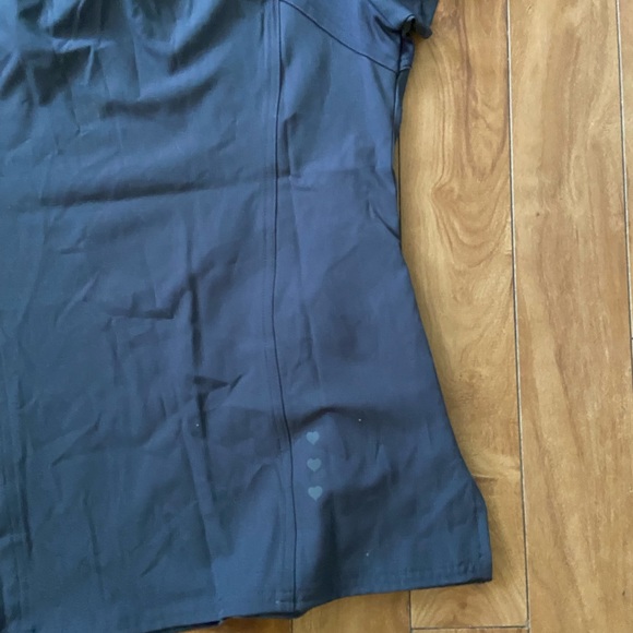 HeartSoul Women’s Size Small Gray Scrub Top - Picture 2 of 6